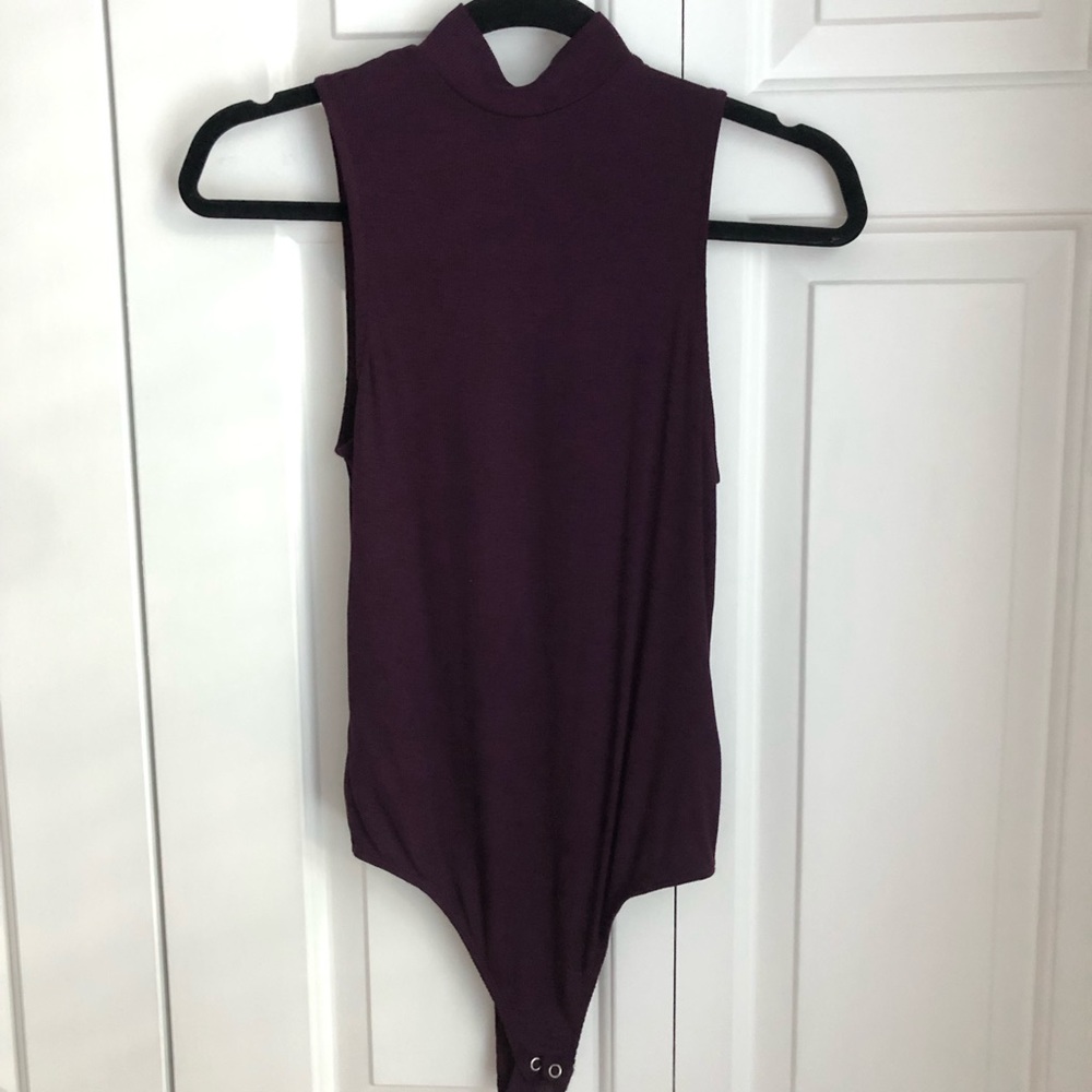NWOT Mock Neck Bodysuit